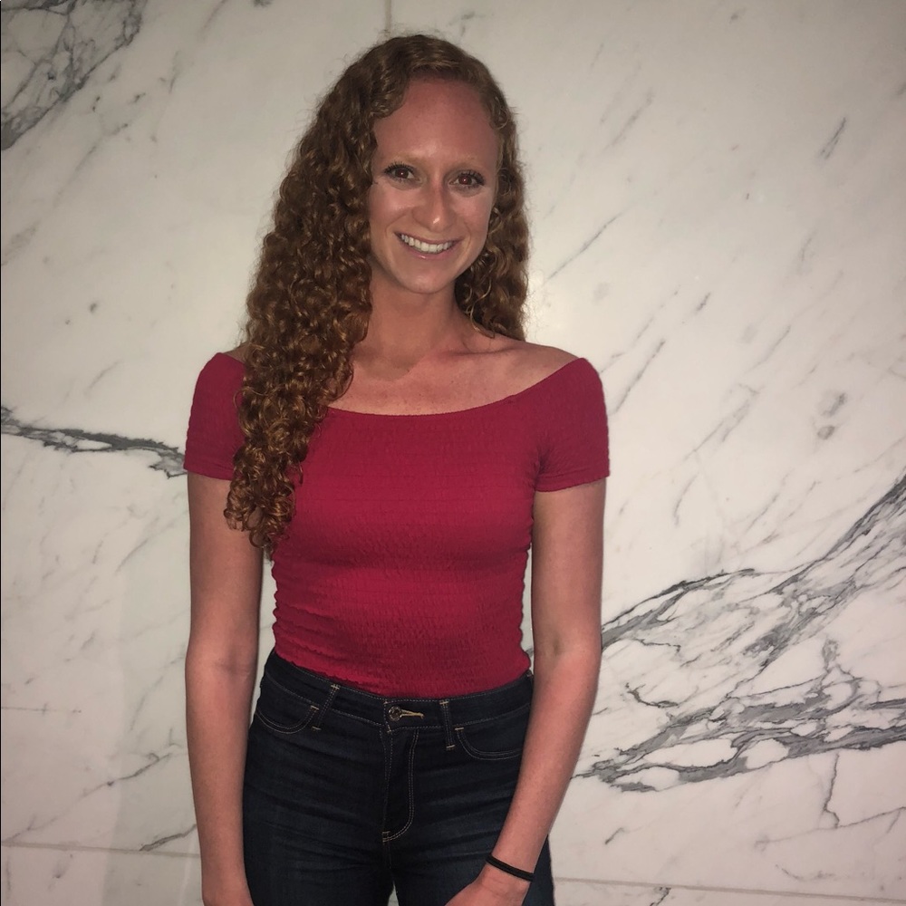 Meet your Posher, Lauren